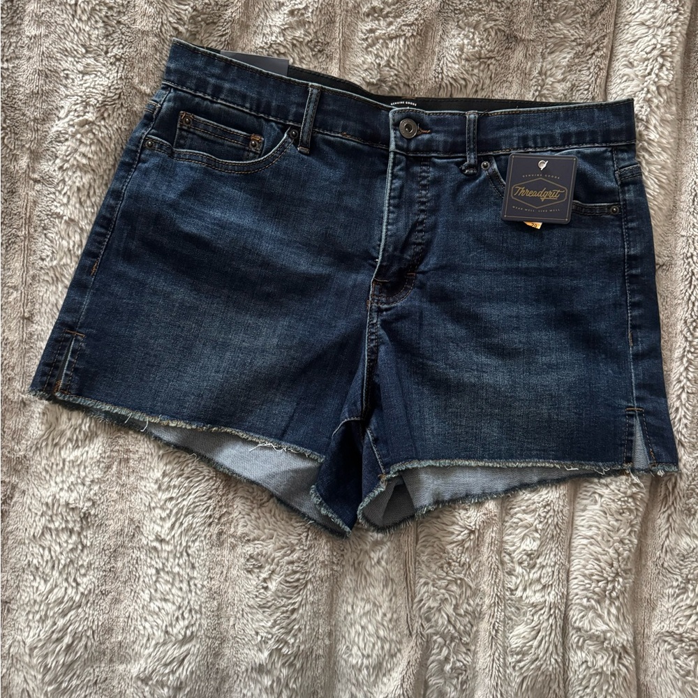 $4.99 shipping! Stylish Dark Blue Jean Shorts